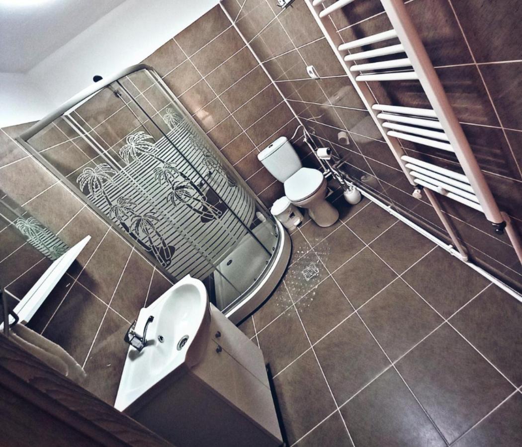 Camere In Regim Hotelier Brasov Exterior photo