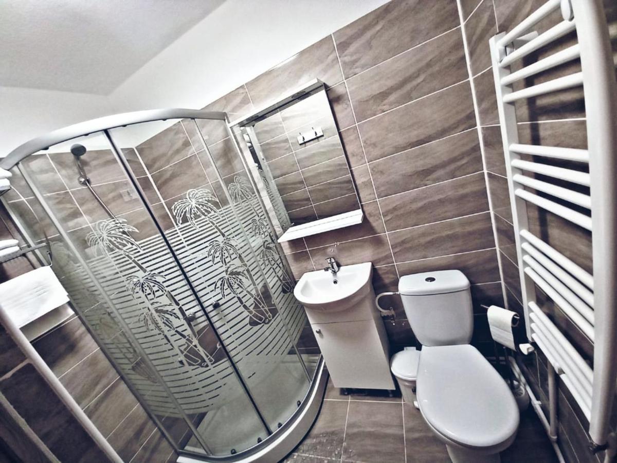 Camere In Regim Hotelier Brasov Exterior photo