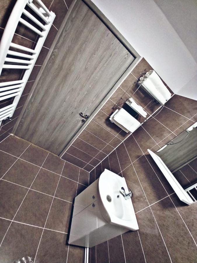 Camere In Regim Hotelier Brasov Exterior photo